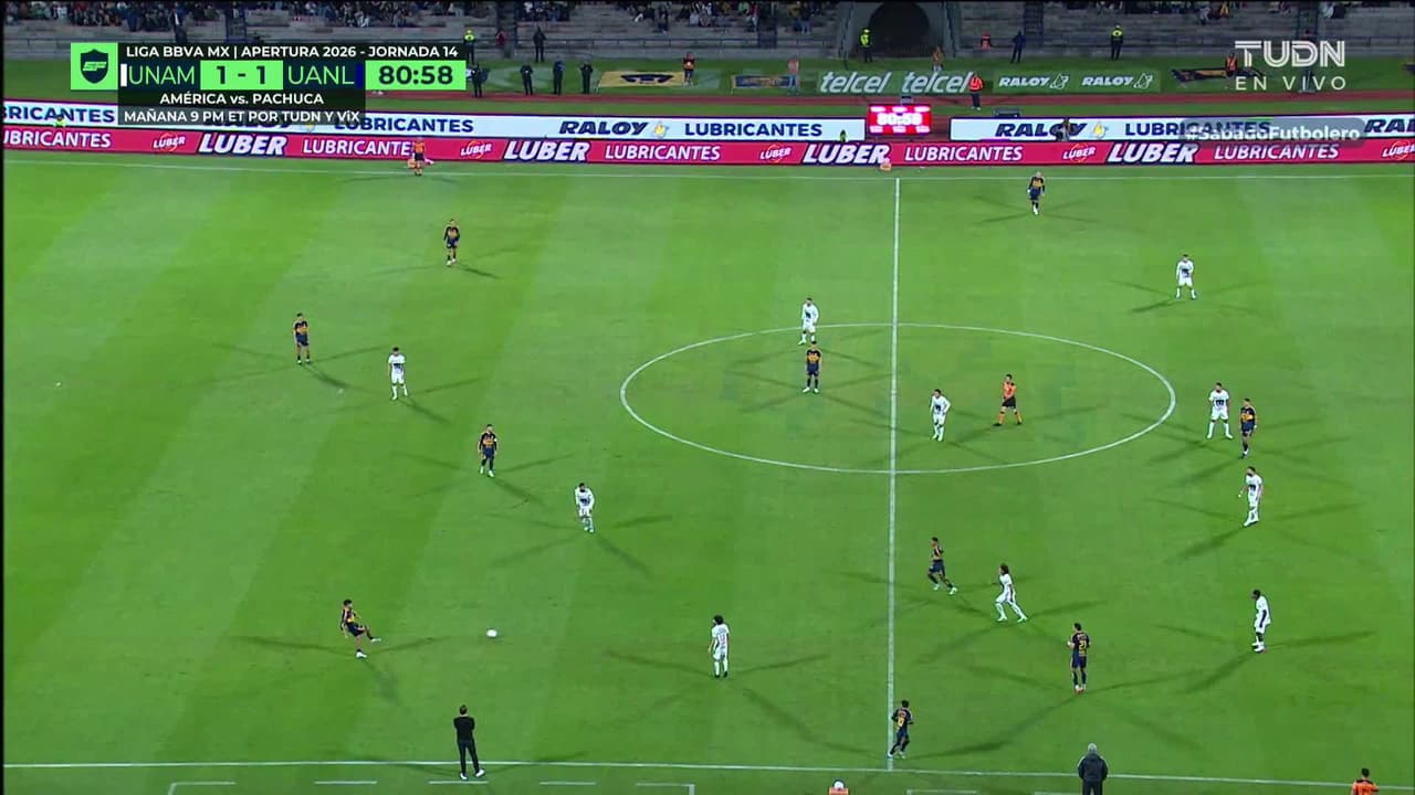 ¡TIRO ATAJADO! disparo por Ozziel Herrera.