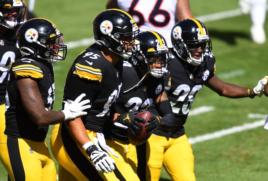 <b>Pittsburgh Steelers | victoria vs Denver Broncos 26-21</b>
<br>‘Big Ben’ está de regreso y el juego terrestre parece funcionarles; la defensa va agarrando ritmo pues la victoria del domingo fue gracias a ellos.