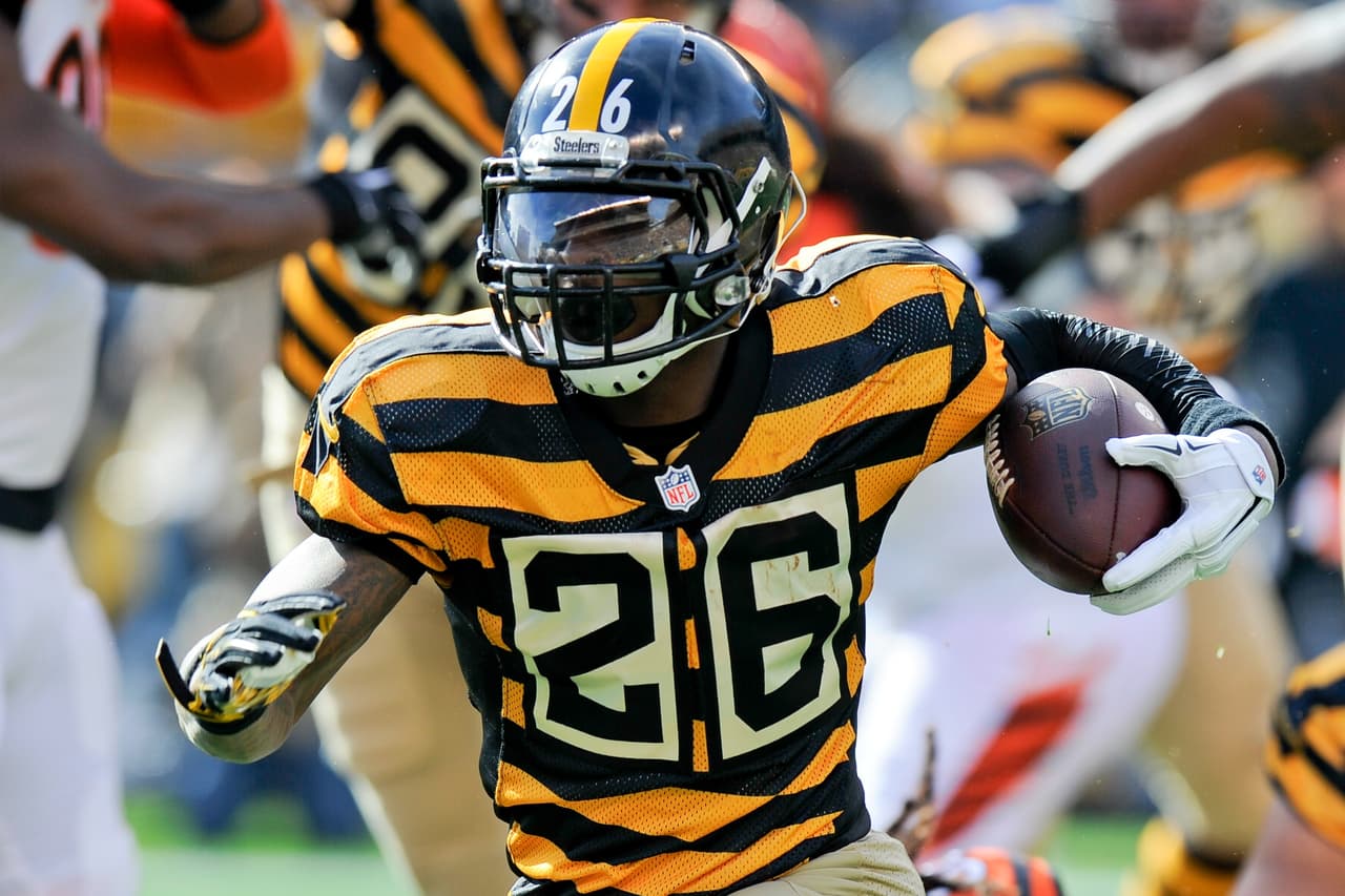 La NFL redujo a 3 partidos la suspensión al corredor Le'Veon Bell de Pittsburgh Steelers