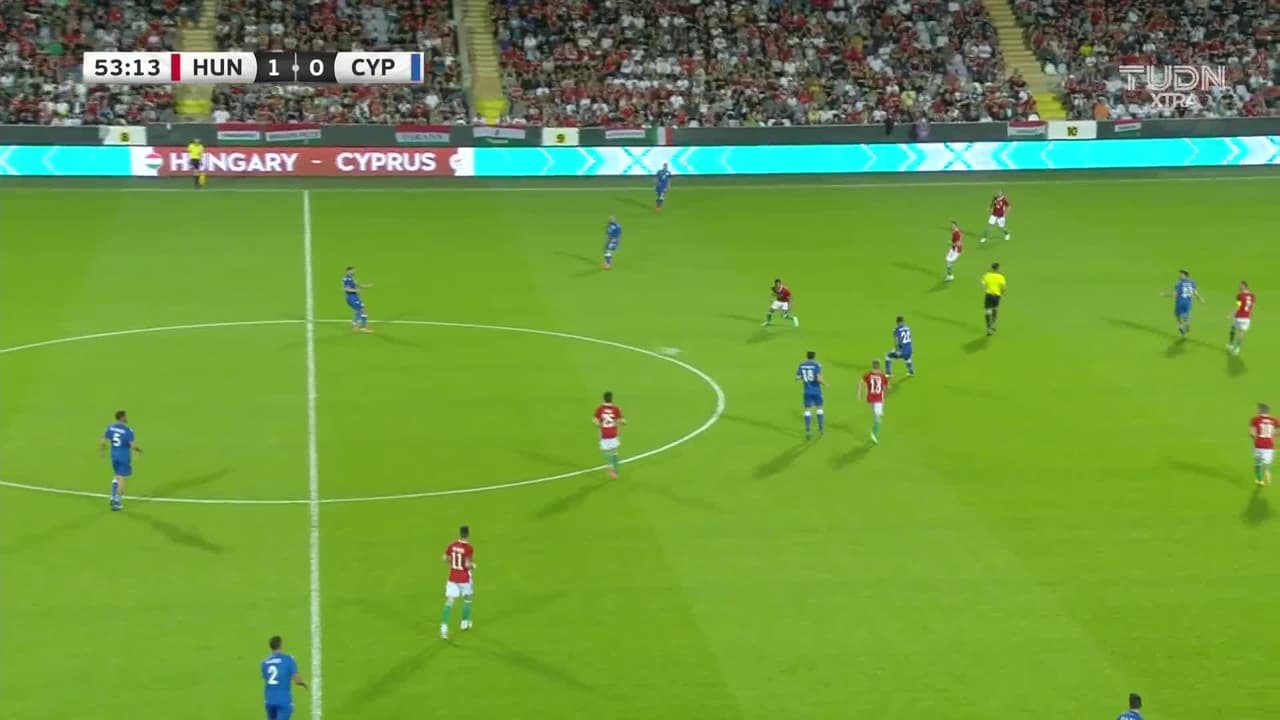 ¡TIRO ATAJADO! disparo por Ioannis Pittas.