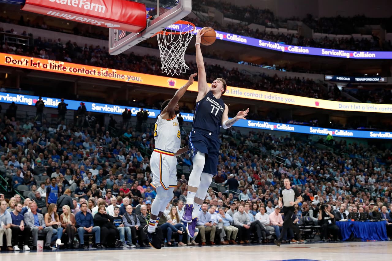 Dallas Mavericks 142-94 Golden State Warriors