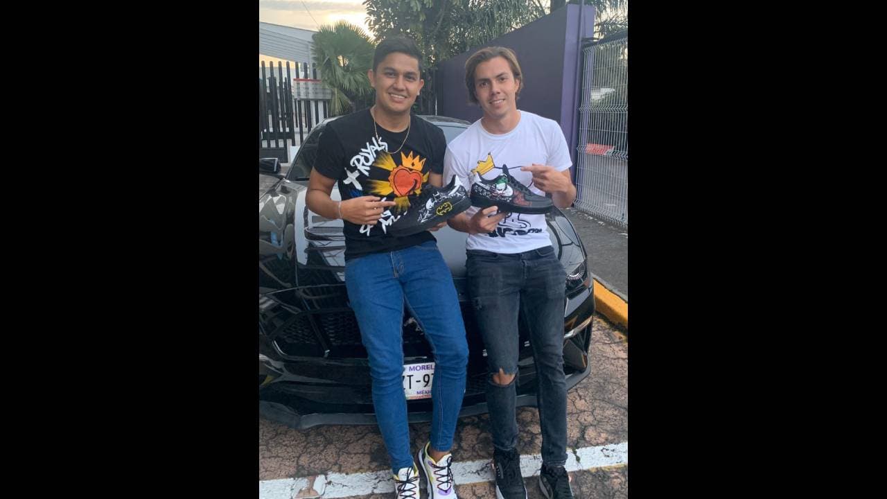 Salvador Escalante es el inventor de este maravilloso trabajo hecho a mano.