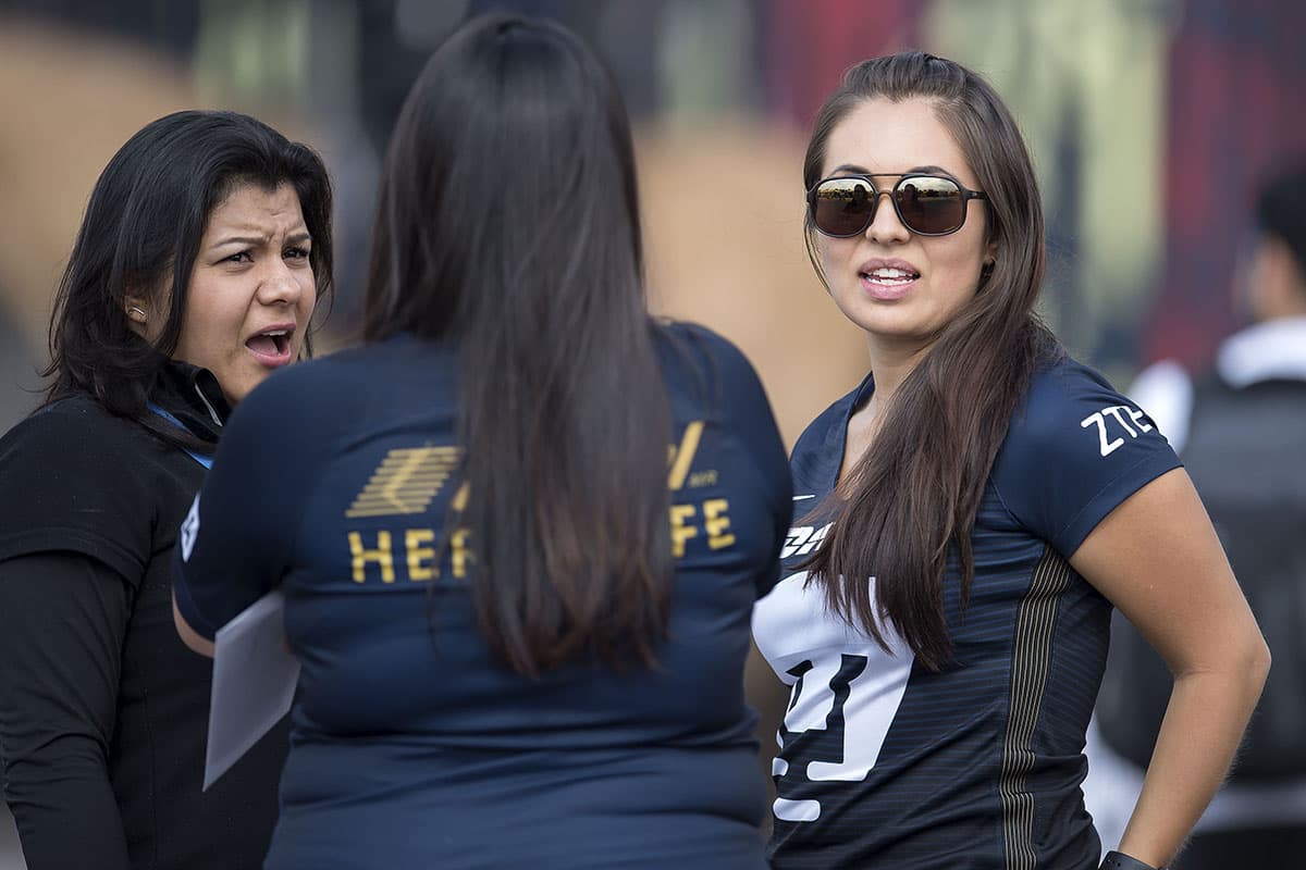 Partido de Acción Durante el Partido America vs Pumas Correspondiente a la Jornada 7 del Apertura 218 de la Liga BBVA Bancomer MX realizado en el Estadio Azteca En la Foto: Partido de acción durante el partido América contra Pumas Correspondiente al Día 7 de la 218a Apertura de la Liga BBVA Bancomer MX celebrada en el Estadio Azteca En la foto: