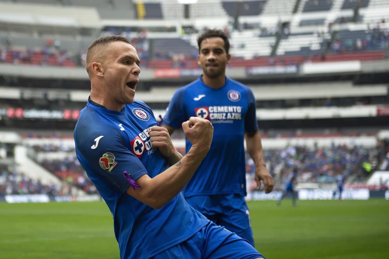 Y Rodríguez lo grita, llega a ocho goles y supera a Gignac como líder de goleo.