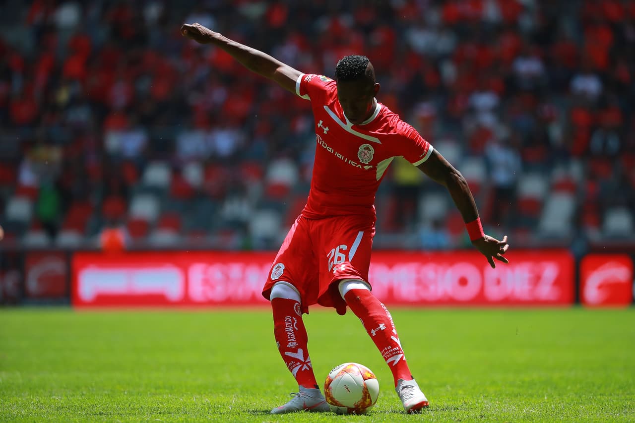 Cristian Borja (Toluca F.C:) - Colombia jugará ante Venezuela y Argentina.