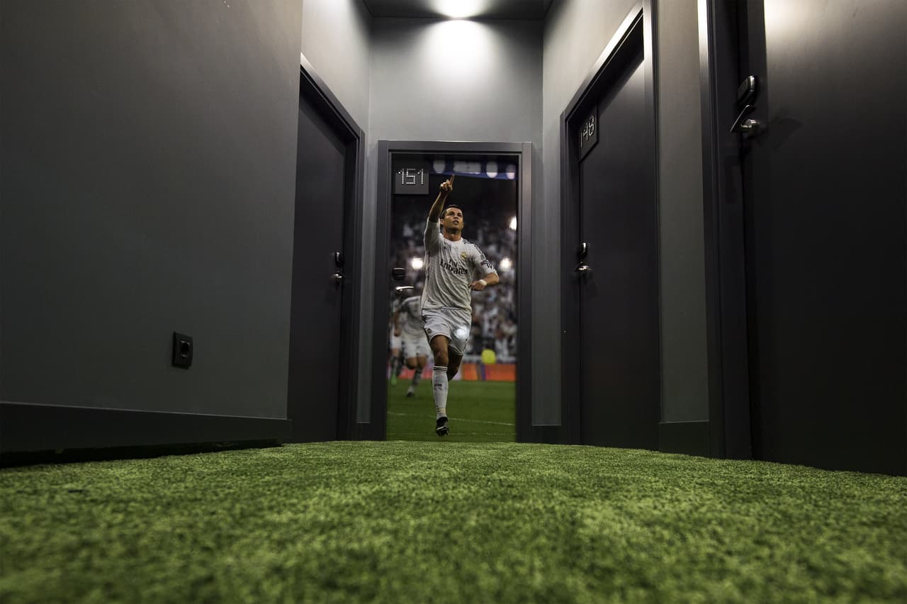 Cristiano Ronaldo abrirá un nuevo hotel en el centro de Madrid en 2019 y otros en Nueva York y Marrakech. El portugués tiene un acuerdo con el grupo Pestana y ya tiene hoteles en Lisboa y Funchal.