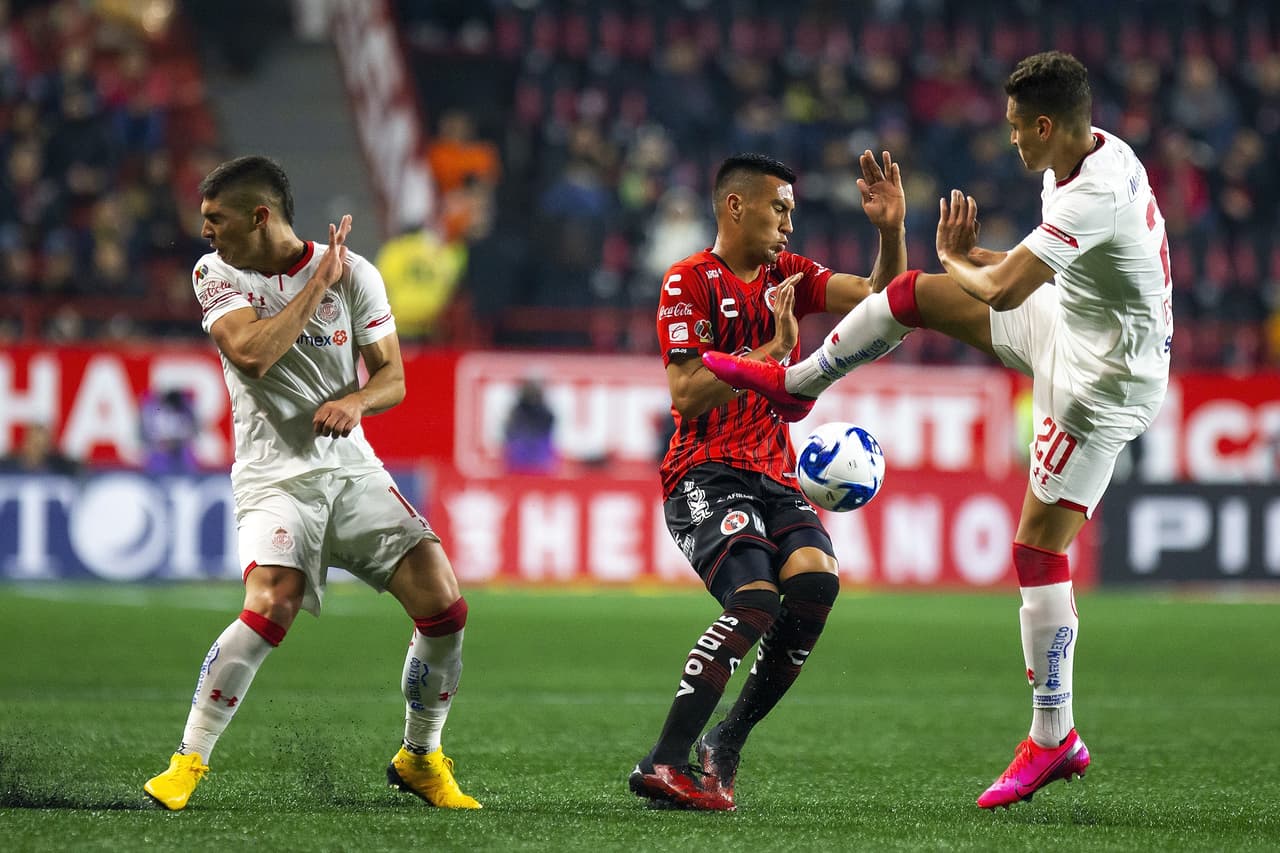 Con gol de Michel Estrada al minuto 88, Tijuana y Toluca dividen puntos en el Estadio Caliente.