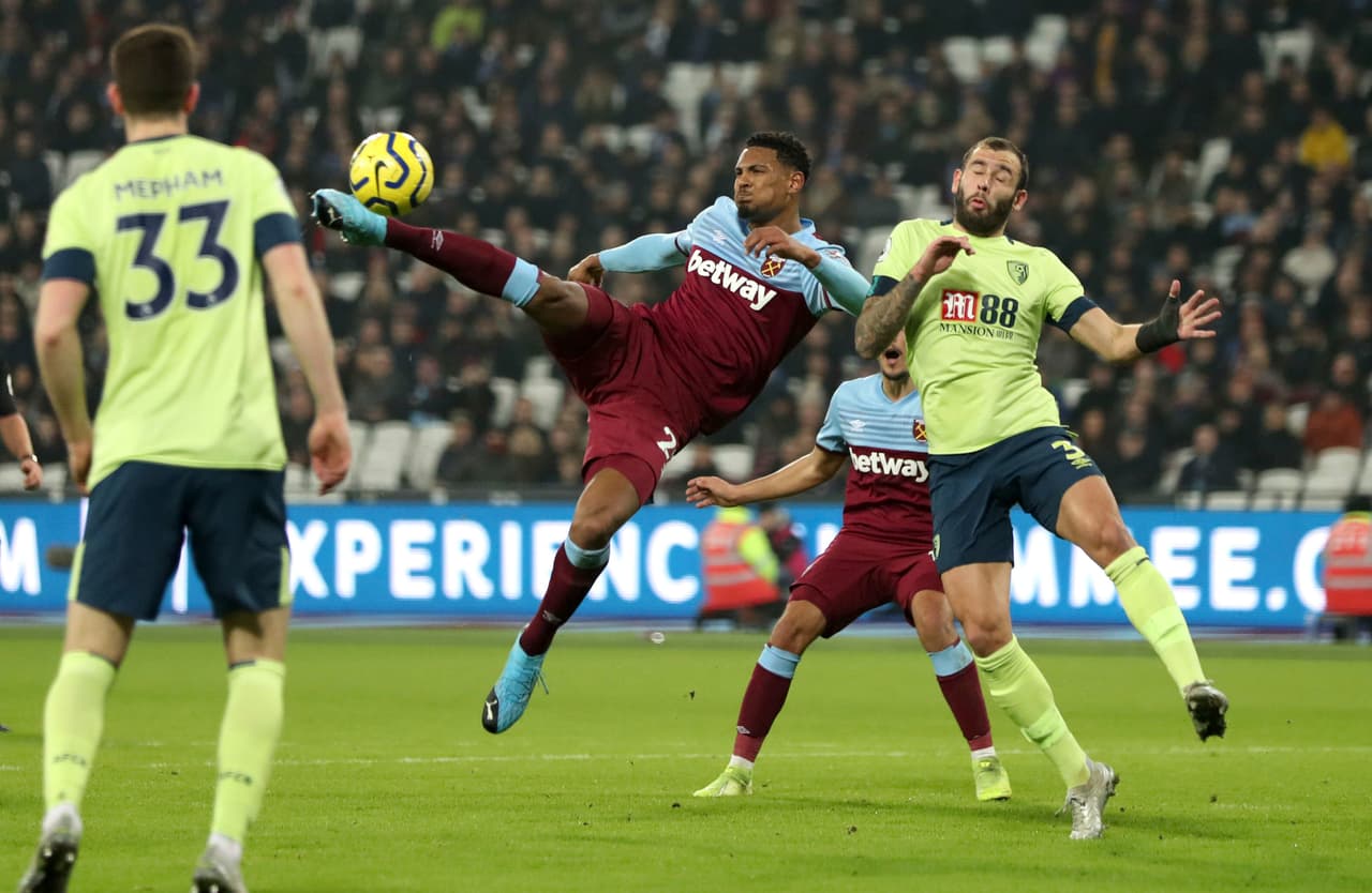 West Ham United 4-0 Bournemouth.