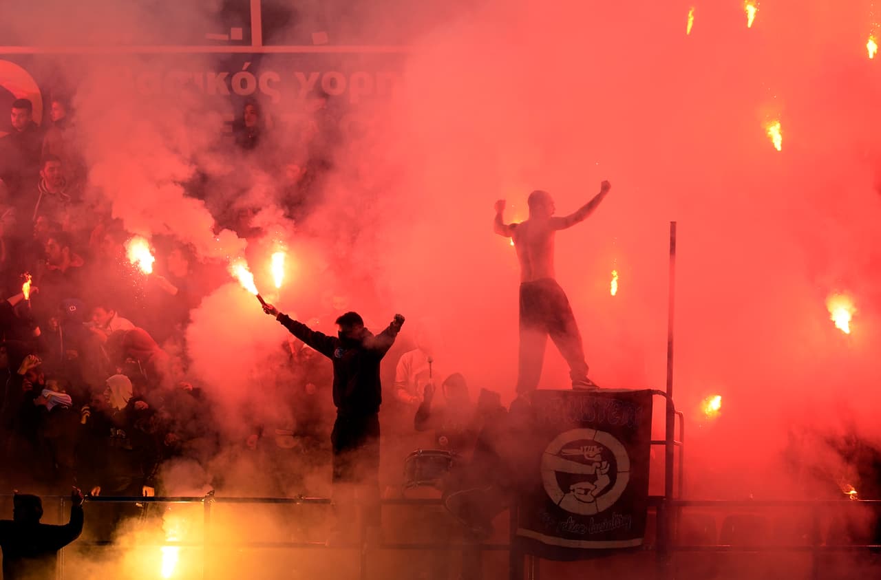 Gobierno griego suspende partidos de Copa