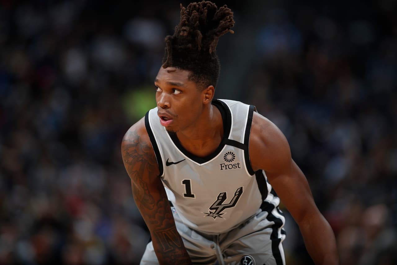 Lonnie Walker IV revela que sufrió abuso sexual