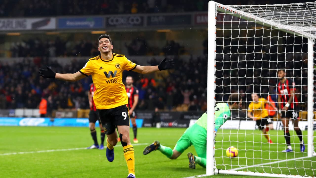 Jiménez convence en Inglaterra y los Wolves quieren comprarlo