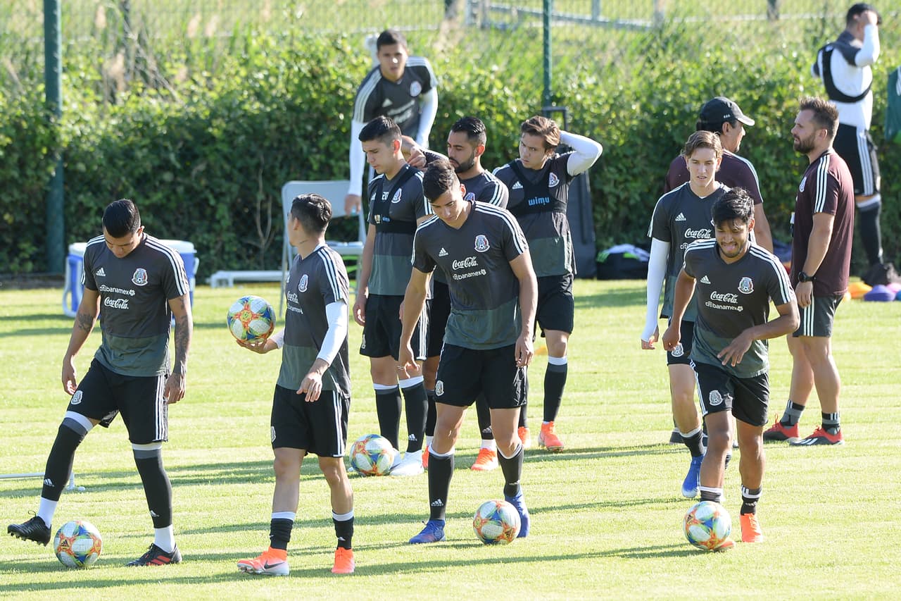 La Selección Mexicana Sub-23 tuvo un entrenamiento con buen ánimo con miras a su duelo contra Irlanda en el Torneo Esperanzas de Toulon, pues un triunfo lo acercará a la siguiente fase.