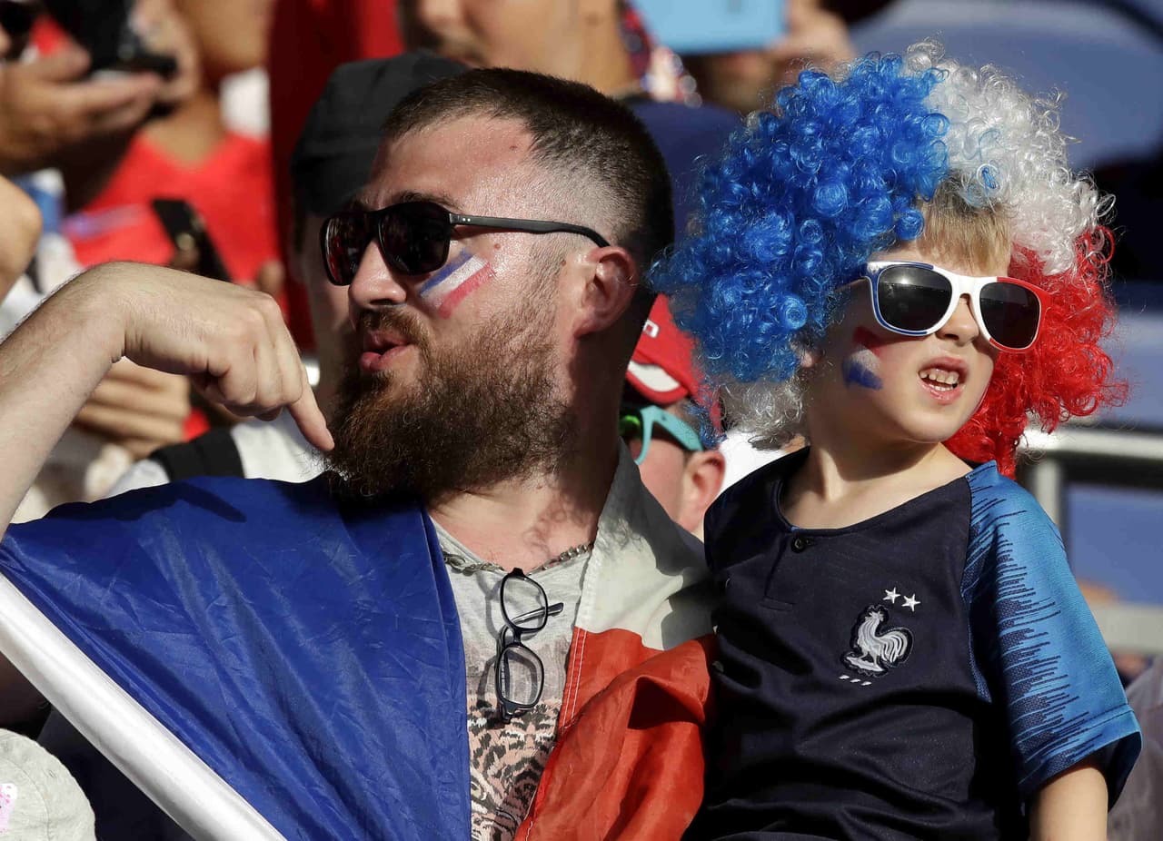 El Parque de los Príncipes fue el escenario para este duelo de Cuartos de Final del Mundial Femenino entre la local, Francia, y Estados Unidos. Para muchos se trata de una Final adelantada, por lo que la alegría entre los fanáticos no se hizo esperar.
