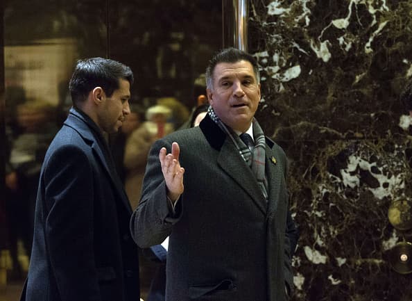 Donald Trump nombra al dueño de los Florida Panthers como Secretario del Ejército