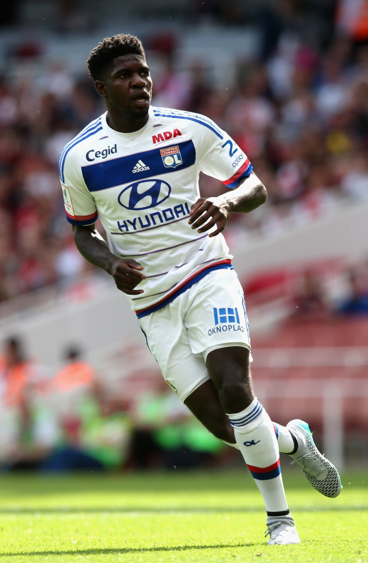 Dicen que Samuel Umtiti estaba listo para el Sevilla, que tiene buen ojo para fichar en Francia.