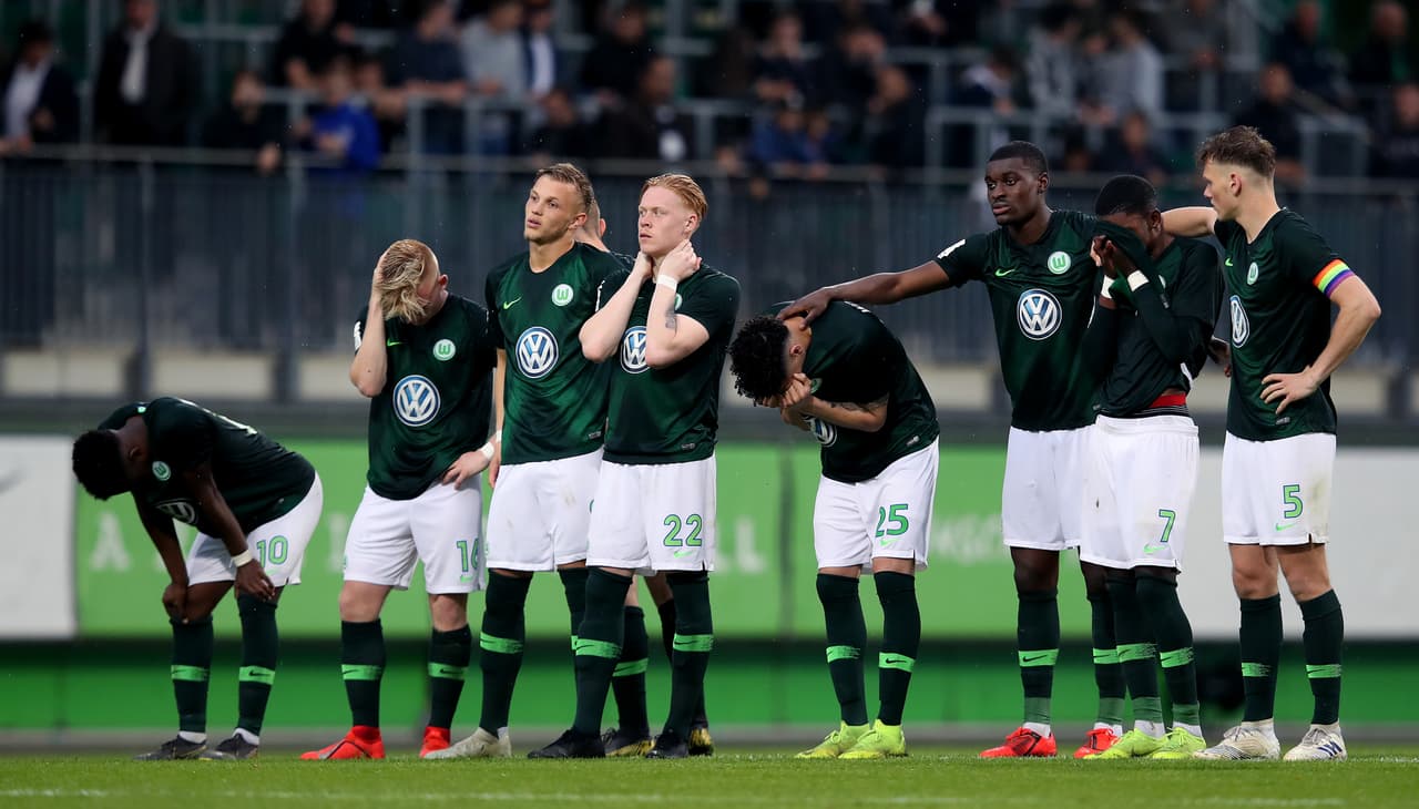 El Wolfsburg, que fue campeón de la Bundesliga en 2009, atraviesa una crisis deportiva que le ha tenido cerca del descenso.