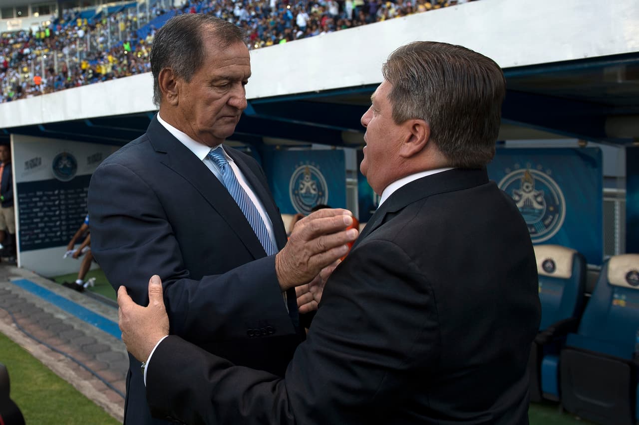 <b>Puebla 3-1 América | Liga MX | Fecha 16 | Clausura 2018</b>
<br>20/abril/2018 | Enrique Meza era el estratega de Puebla y por América estaba Miguel Herrera.