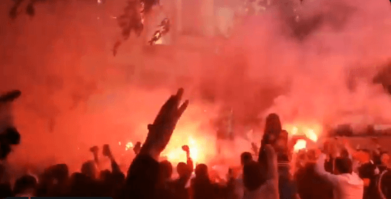 Gran recibimiento de la afición merengue para el partido de los Octavos de Final de ida ante Manchester City.