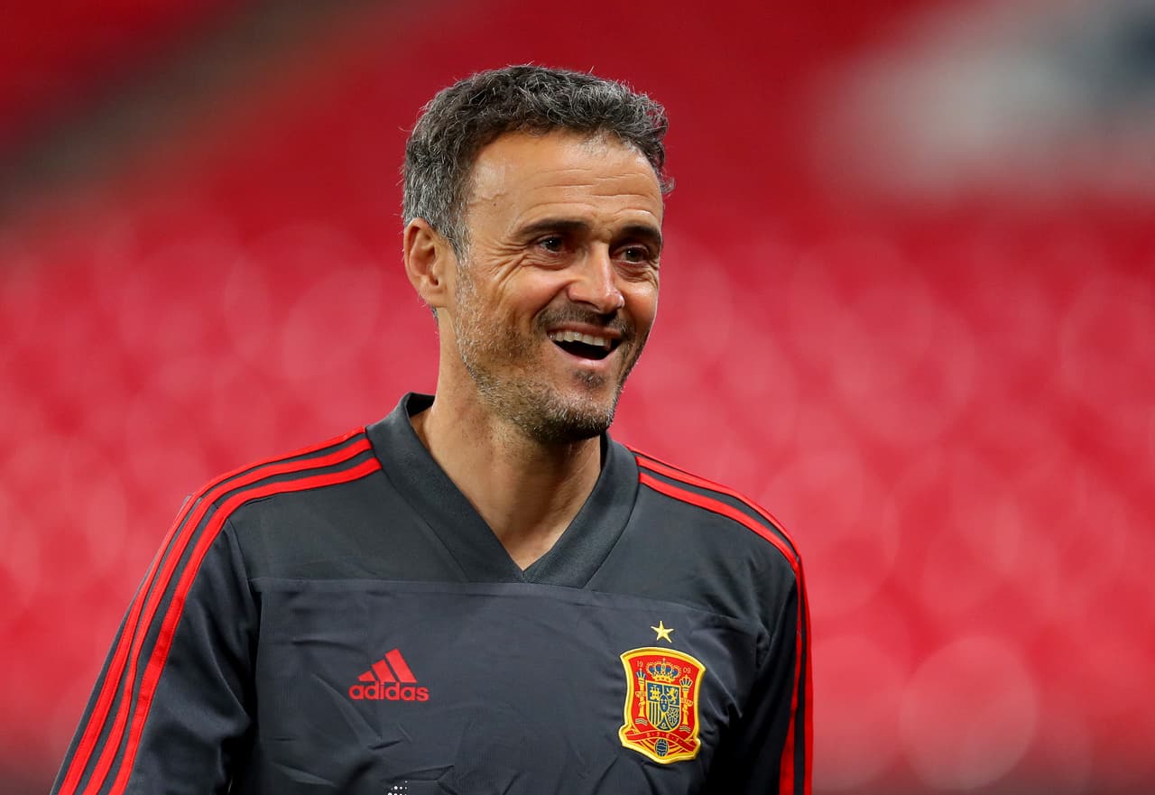 LONDON, ENGLAND - SEPTEMBER 07: Luis Enrique, Manager of Spain looks on during the Spain Training Session at Wembley Arena on September 7, 2018 in London, England. (Photo by Catherine Ivill/Getty Images)