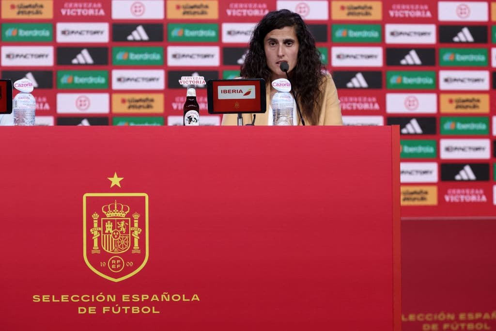 Montse Tomé, DT de España, explica ausencia de Jenni Hermoso de convocatoria