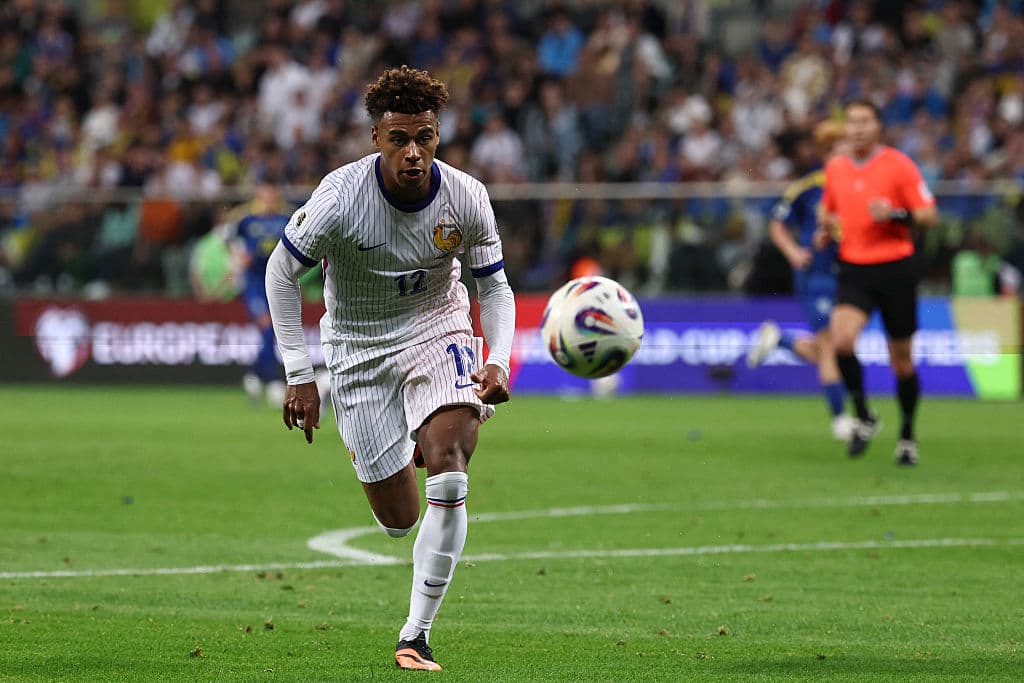 DÉSIRÉ DOUÉ - Paris Saint-Germain