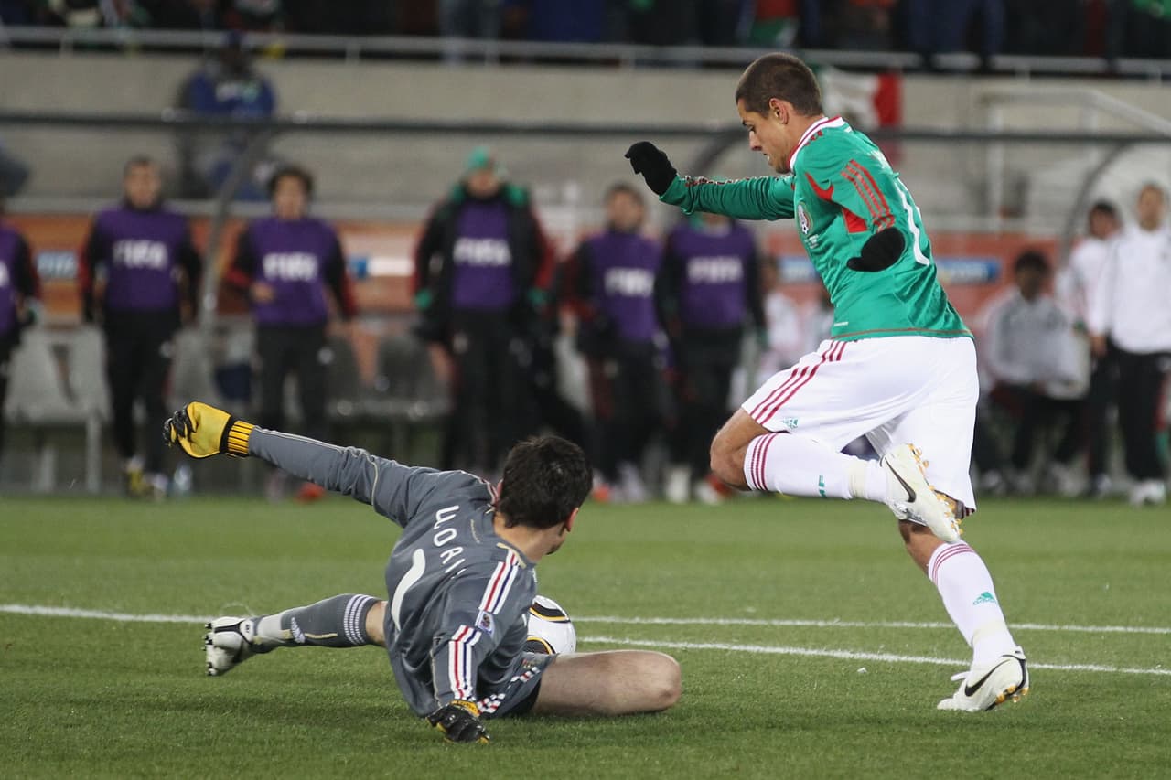 México dio la gran sorpresa al vencer 2-0 a Francia y dejarlo sin opciones de clasificar a los octavos de final.
