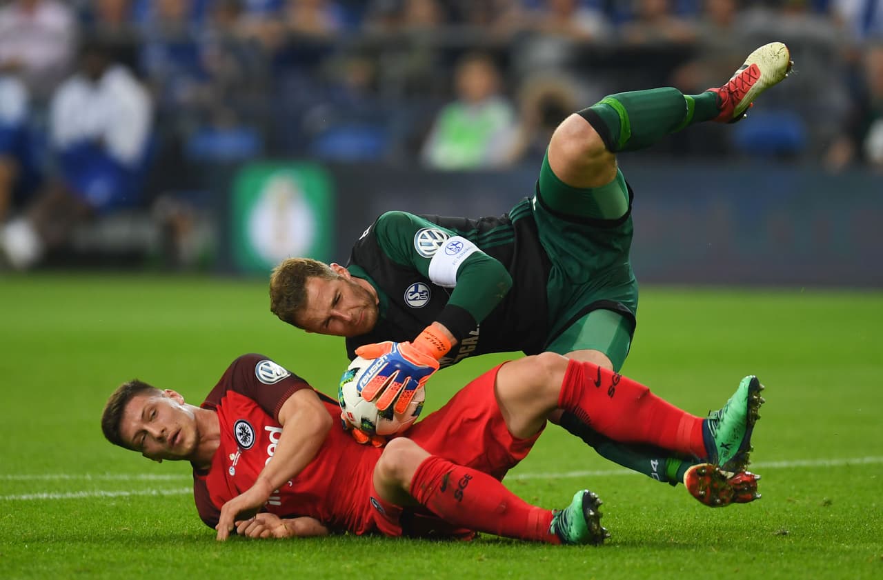 Ya en la competencia, la intensidad fue la constante por una clasificación que ambos equipos soñaban con algo de necesidad.