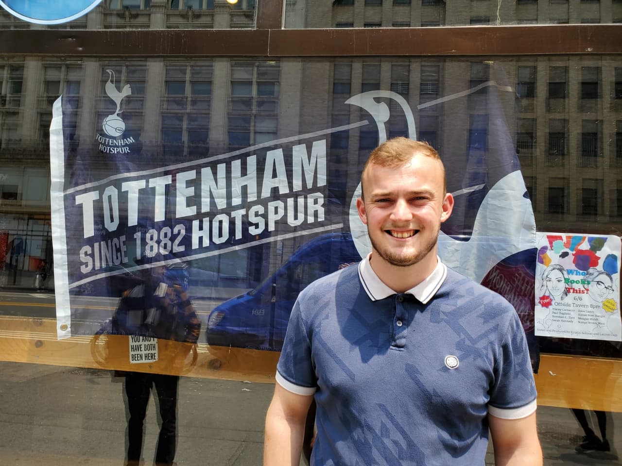 Los fanaticos del Tottenham colman los bares de New York para disfrutar juntos la Final de la UEFA Champions League.