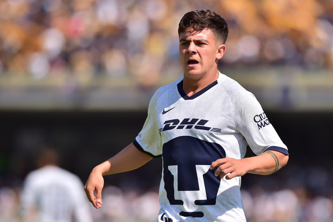 Entre polémica por acoso, Marco García se rompe el ligamento