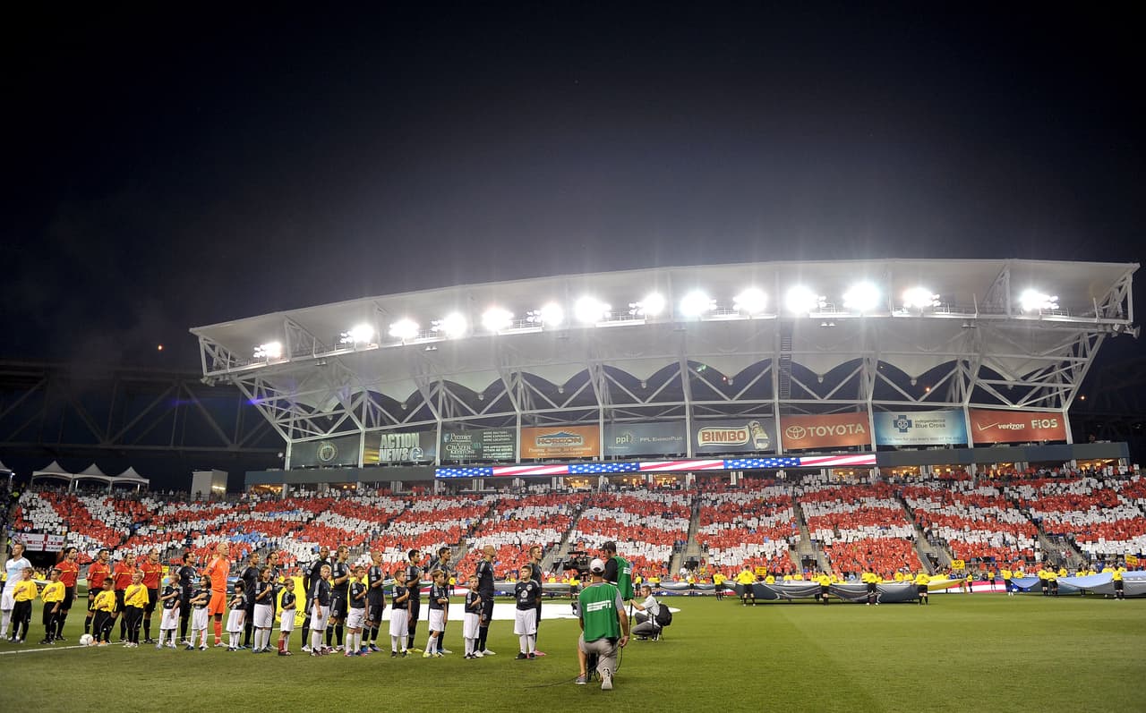 2012 - MLS All Star 3-2 Chelsea: PPL Park (19,236 espectadores)