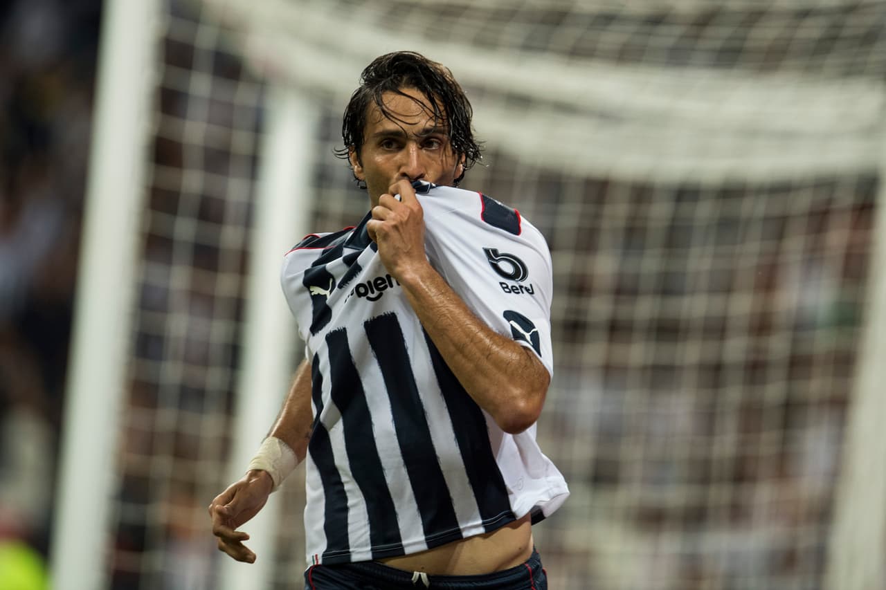 Action photo during the match Monterrey vs Jaguares, Corresponding 13st round of tournament Clausura 2017 of the League BBVA Bancomer MX, at BBVA Bancomer Stadium. Foto de accion durante el partido Monterrey vs Jaguares, Correspondiente a la Jornada 13 del Torneo Clausura 2017 de la Liga BBVA Bancomer MX, en el Estadio BBVA Bancomer, en la foto: Aldo de Nigris de Monterrey celebra su gol 08/04/2017/MEXSPORT/Jorge Martinez.