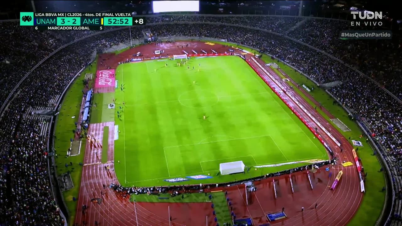 ¡GOL!  anota para América. Érick Sánchez