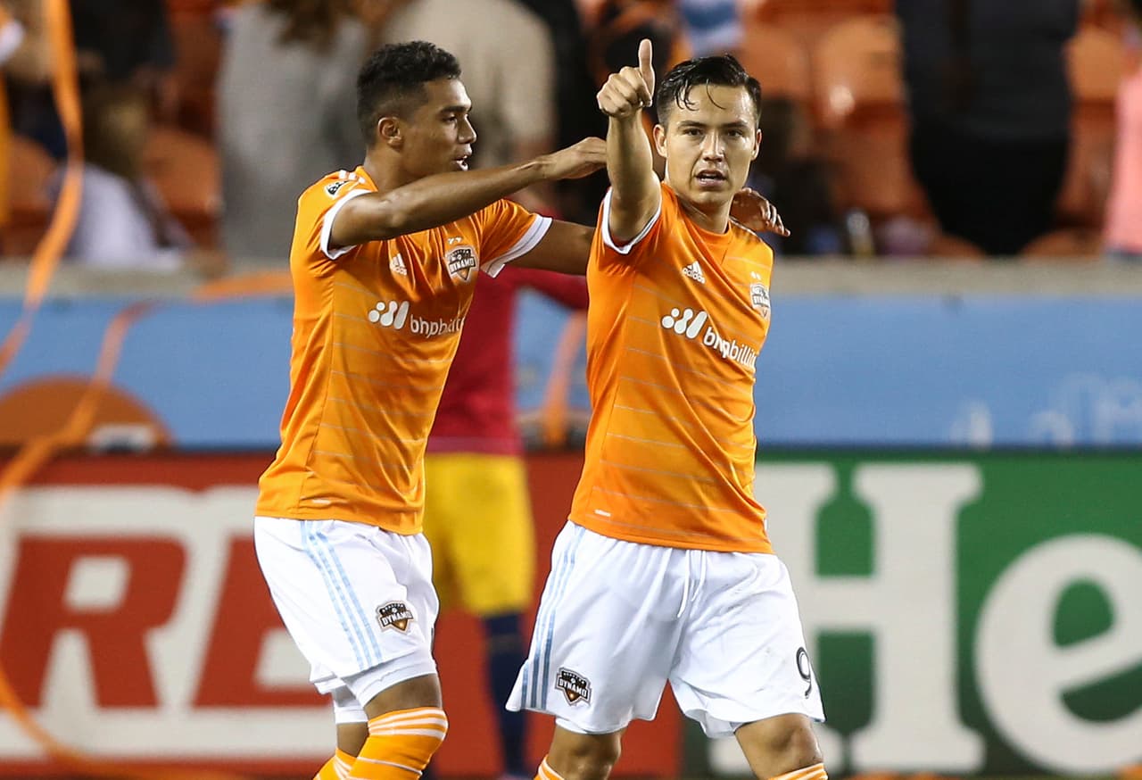 ¡Imparable! Erick Torres anotó el primer triplete de su carrera y lidera la tabla de goleadores de la MLS. Por si fuera poco, fue elegido como el Jugador de la Semana. (Crédito: USA Today Images)