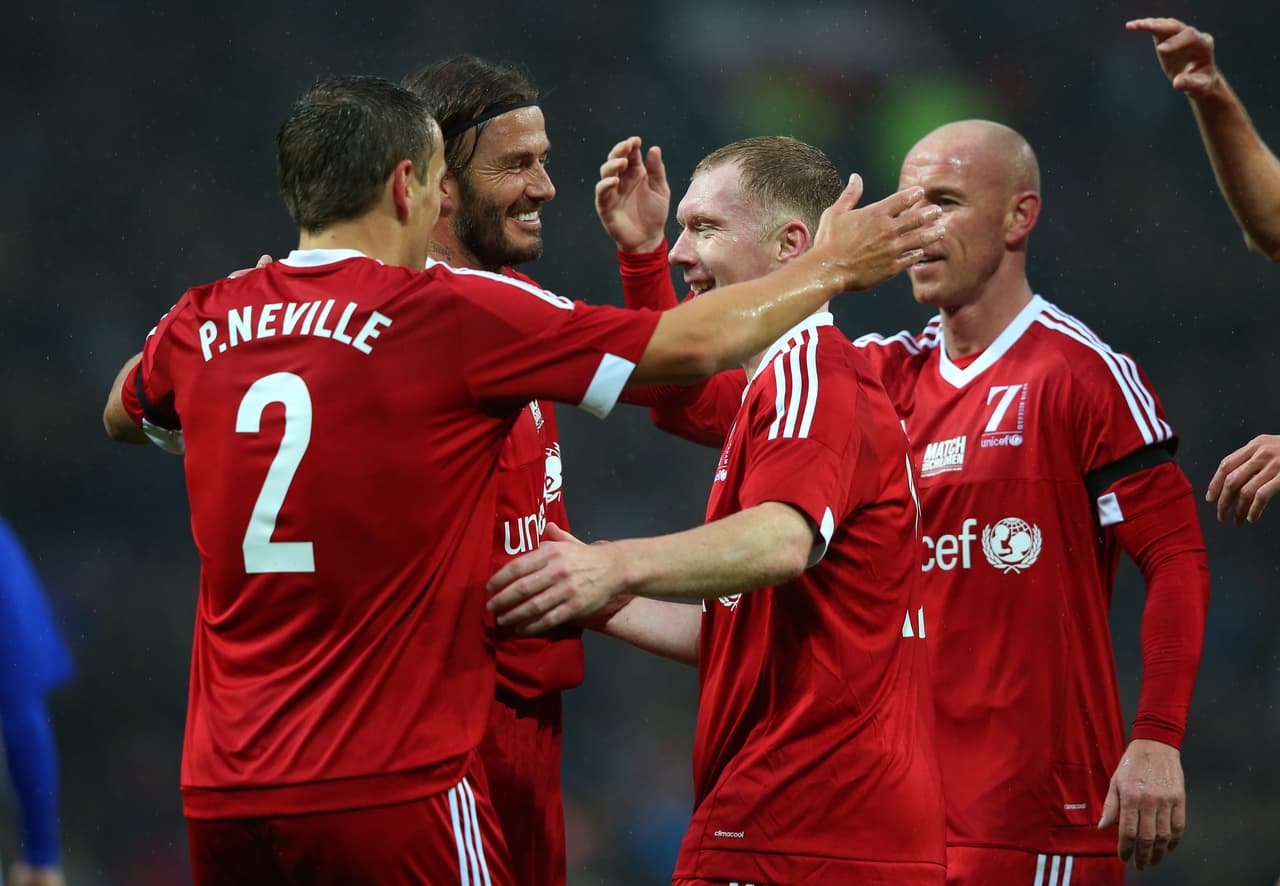 Sin embargo, la reacción quedó cortada en seco cuando Owen, muy atento, aprovechó un gran error del meta holandés Raimond van der Gouw para establecer a puerta vacía el 3-1 definitivo.