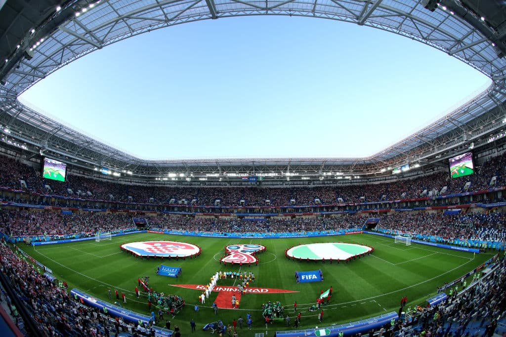 Así lució previo al comienzo del cotejo el Kaliningrad Stadium. Este recinto costó 298 mdd y se inauguró apenas el pasado 12 de mayo de este año, fecha en que se declaró listo para el Mundial.