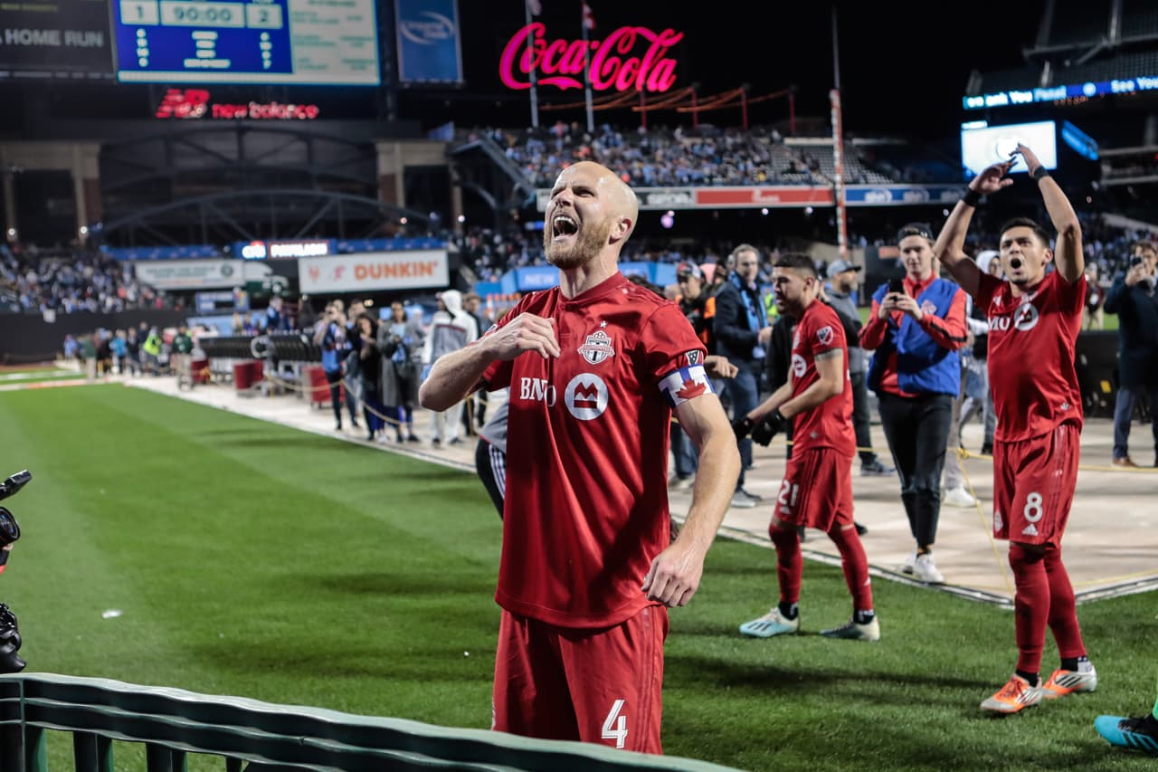 El capitán Escarlata se queda: Toronto FC recontrató a Michael Bradley