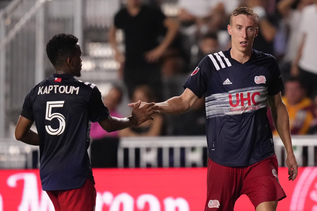 Con un doblete, el polaco Adam Buksa fue uno de los protagonistas de la noche.
<br>