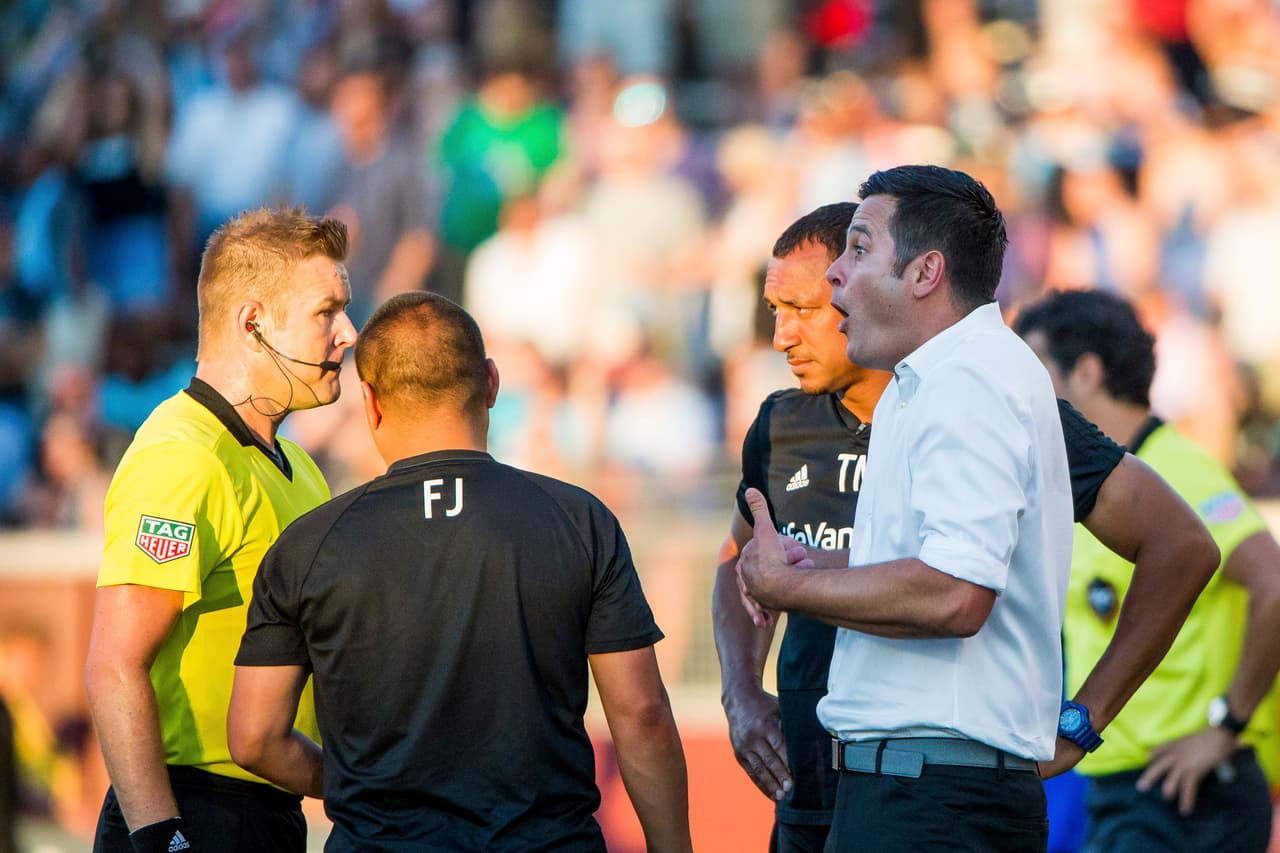 Mike Petke, con mayores sanciones tras sus dichos.