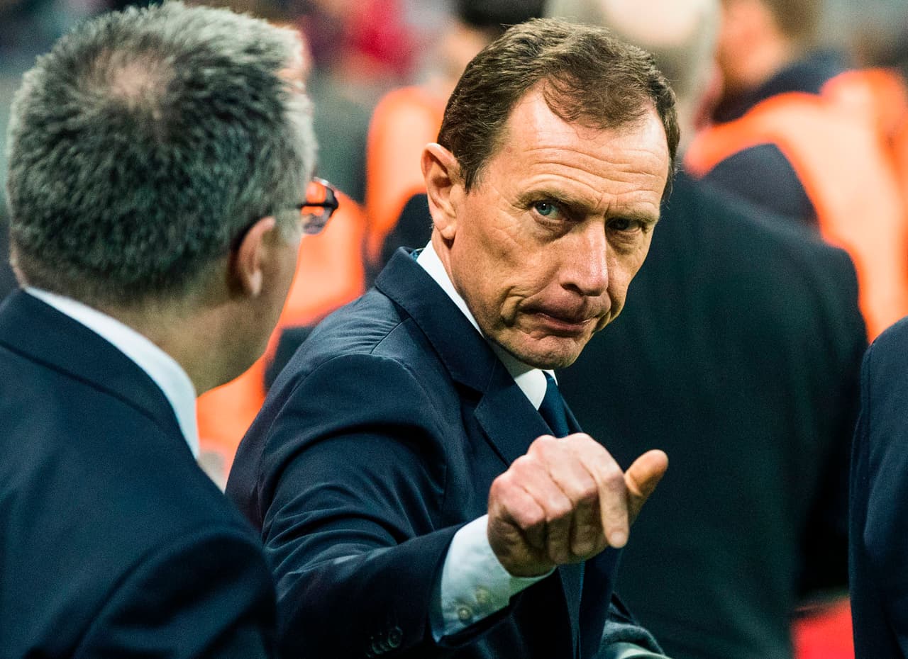 Butragueño: "La distancia es grande pero el escudo nos exige darlo todo"