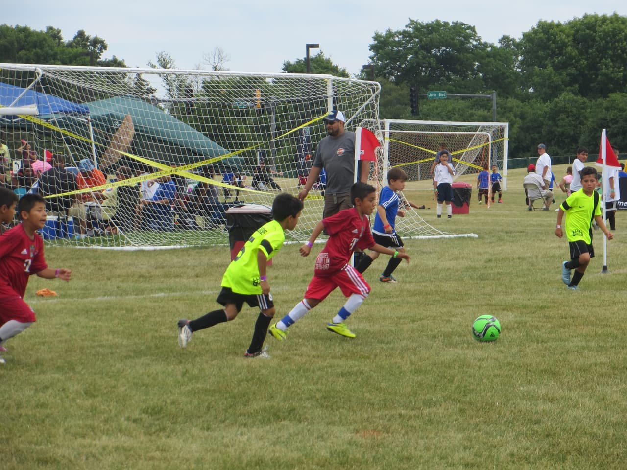 Una verdadera fiesta de goles y diversión marcó el inicio de Copa Univision 2015. Mira la galería de fotos de este gran evento deportivo.