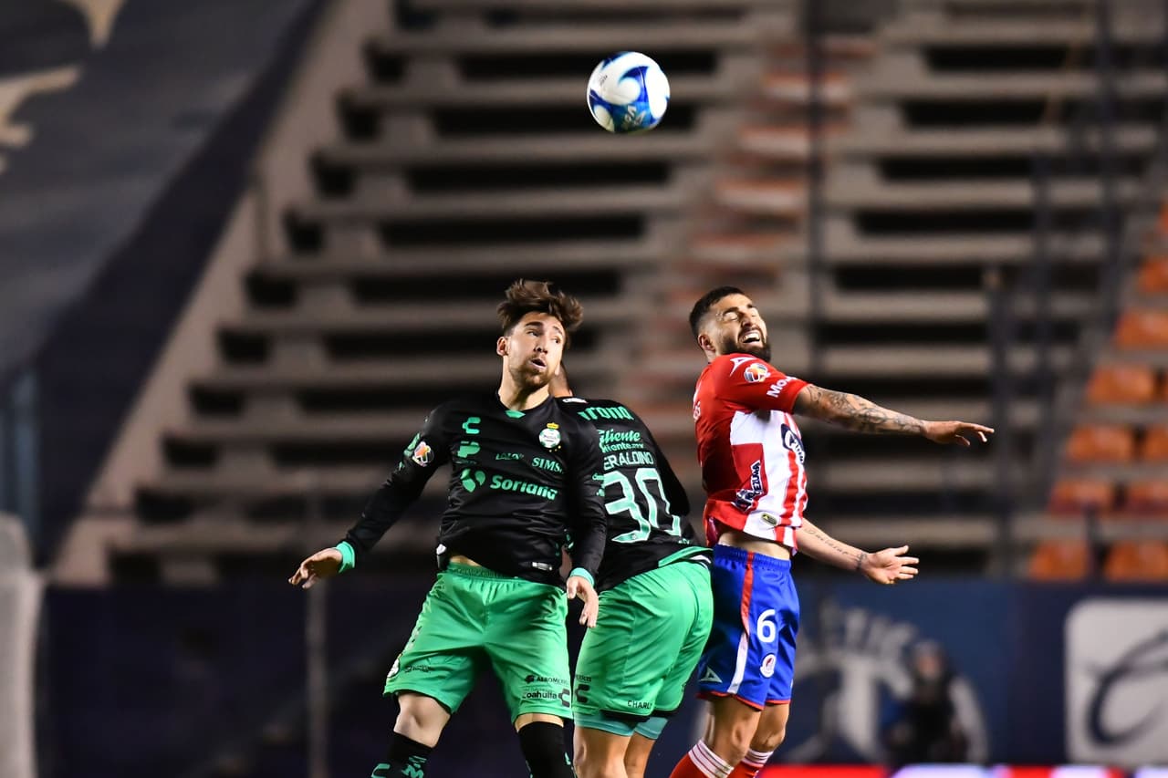 Un solitario gol de Nicolás Ibáñez al 15', Atlético San Luis vence 1-0 a Santos y suman tres unidades. Atlético San Luis se acerca a dos puntos de Santos, ya que llegan a 10 unidades y los Guerreros se quedan con 12.