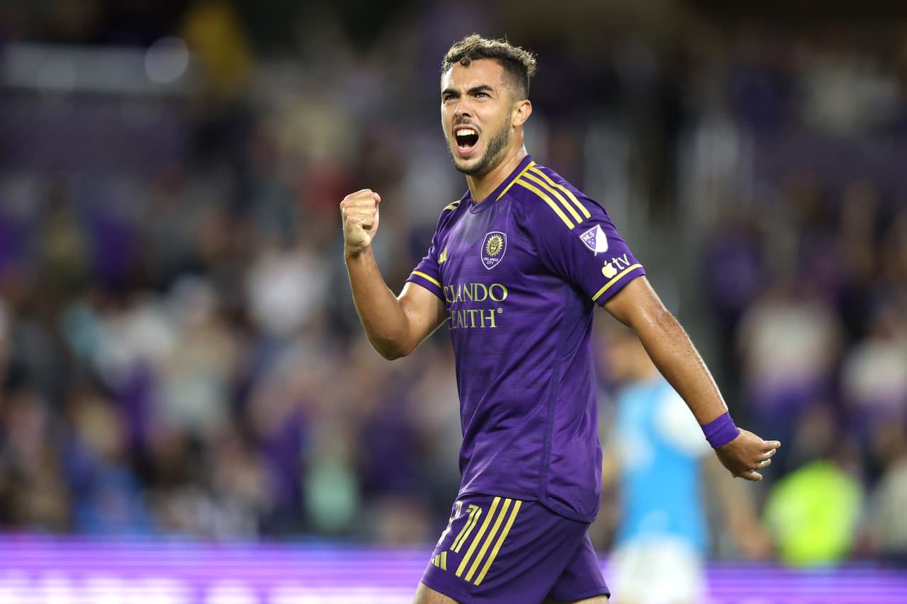 Mediocampista - MARTÍN OJEDA (Orlando City SC)