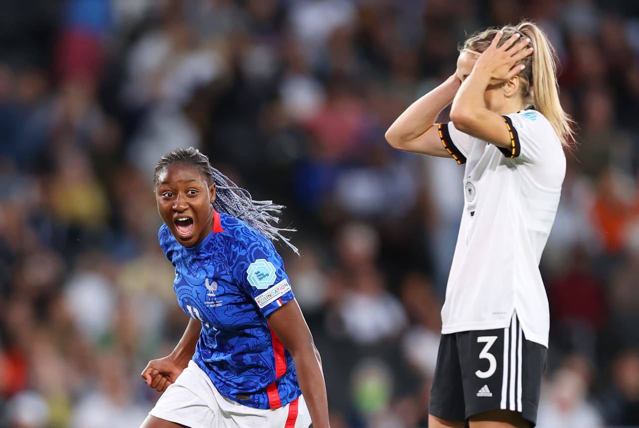 Gracias a un espectacular doblete de Alexandra Popp, Alemania venció a Francia y se metió a la Final en busca de su noveno título de la Euro Femenil. Ahora se verá las caras ante la local Inglaterra.