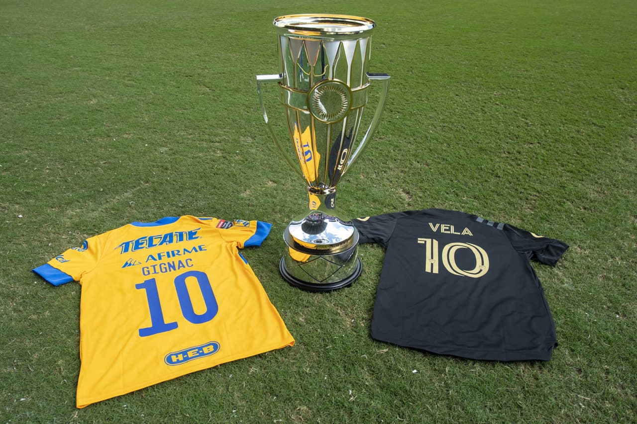 Todo listo para la Final de la Concachampions entre Tigres y LAFC | Así luce el espectacular trofeo de la Concacaf Champions League 2020.
