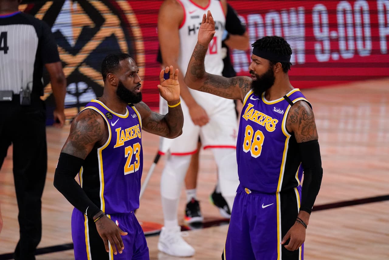 Los Houston Rockets se adelantan a los LA Lakers | En el primer juego de la Semifinal de Conferencia, los comandados por James Harden derrotaron 97-112 al equipo de LeBron James.