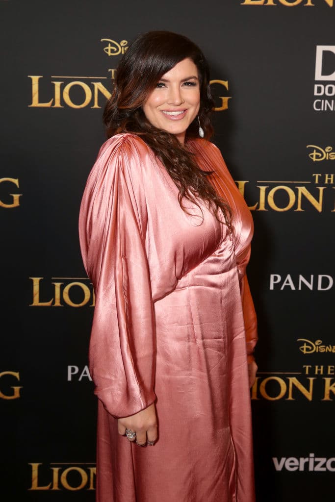 Tras la publicación, el vocero Lucasfilm lanzó un comunicado en el que dijo, “Carano ya no es empleada de Lucasfilm y no hay planes de que lo sea en un futuro’.
<br>