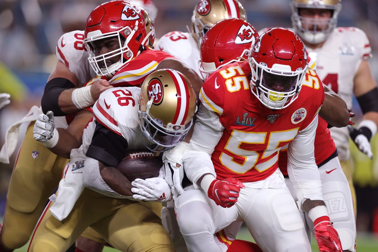 Así se gestó la heróica victoria de los Chiefs en el Super Bowl LIV tras anotar 21 puntos sin respuesta en el último cuarto para obtener su segundo título de Super Bowl en la historia de la franquicia. Los 49ers se quedan en la orilla y la espera sigue luego del último Vince Lombardi en 1995.