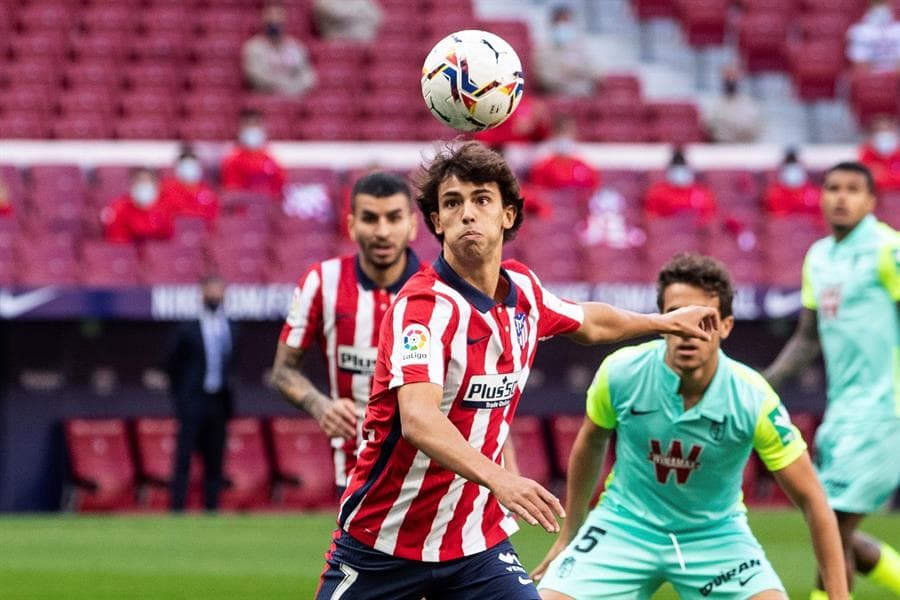 Con goles de Costa, Correa, Félix, Llorente y con el debutante Luis Suárez, que se luce con doblete, el Atleti brilló en el Wanda Metropolitano ante el Granada, quien sólo anotó un gol por parte de Jorge Molina.