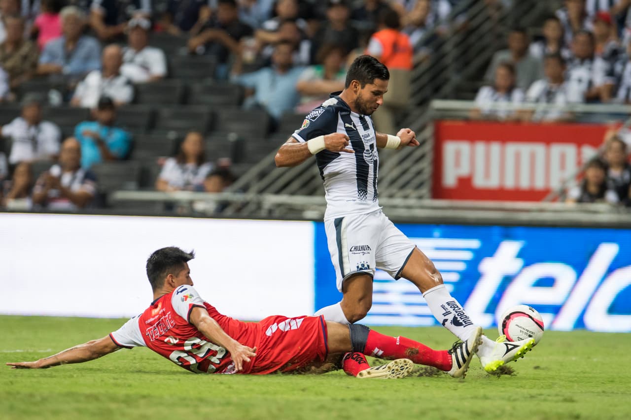 Muchas faltas y muchas patadas durante el encuentro.