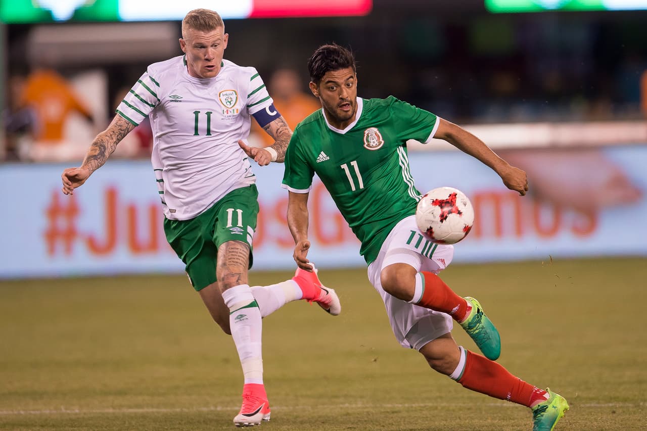 Carlos Vela marcó por México al minuto 53 producto de una jugada individual de Oribe Peralta que le cedió el balón dejándolo sólo en el área.